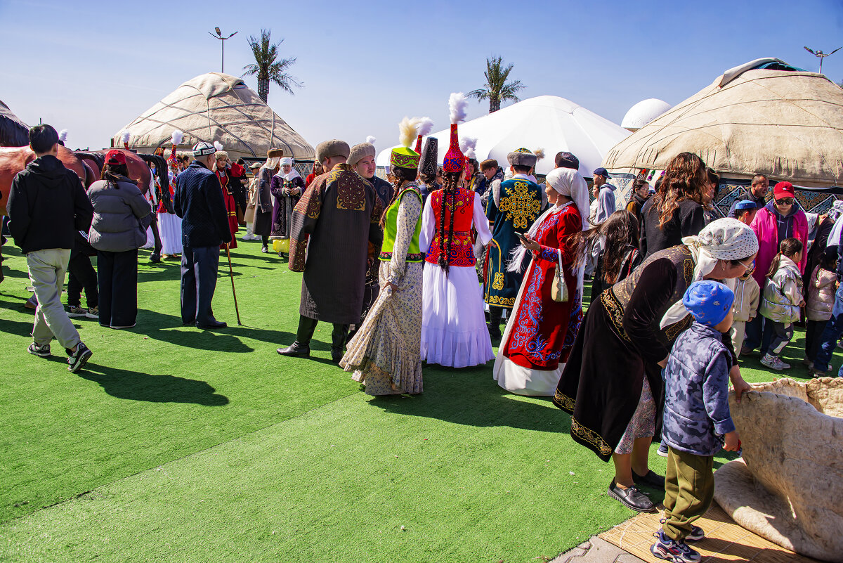 Праздник - Анатолий Чикчирный