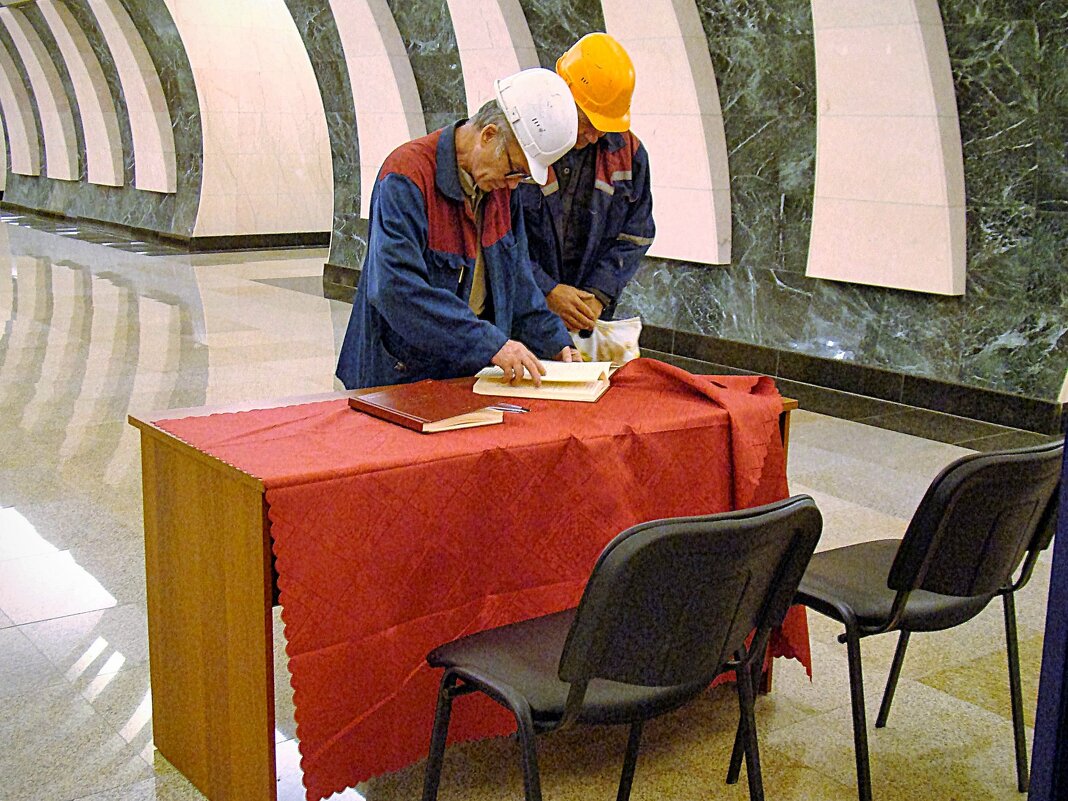 Ура ! Премию получим ! ) - Анатолий Колосов