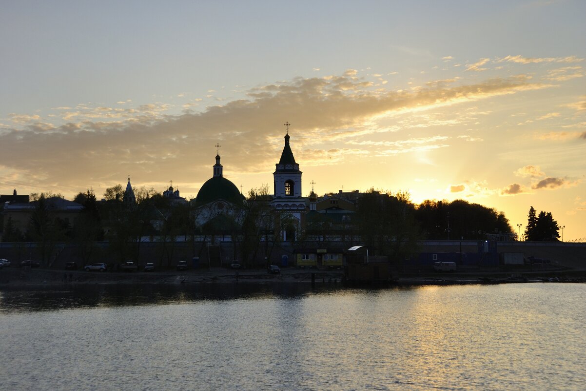 Солнце садится - Марина Виноградова
