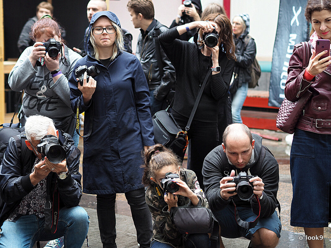 фотографы и фото-графини - Олег Лукьянов