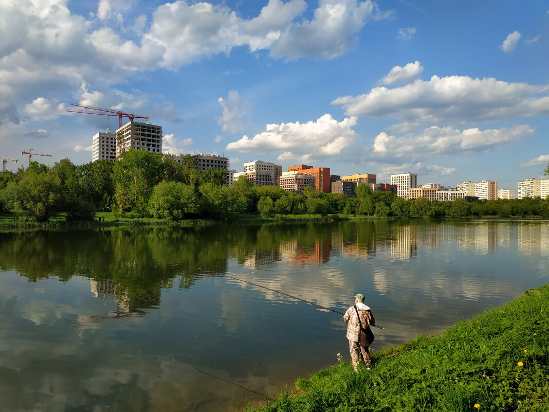 Не замечая снимающего - Андрей Лукьянов Не замечая снимающего - Андрей Лукьянов