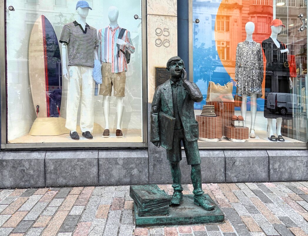 Сошёл с витрины... - Elena Ророva