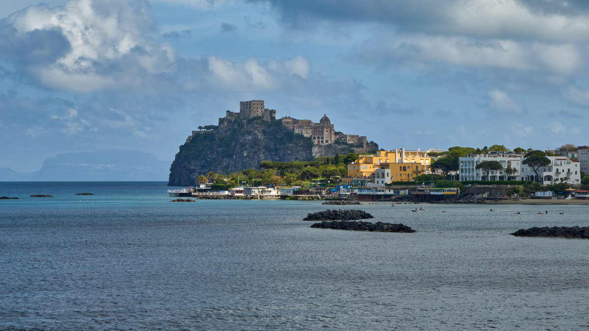 Арагонский замок... - Dmitriy Dikikh Арагонский замок... - Dmitriy Dikikh