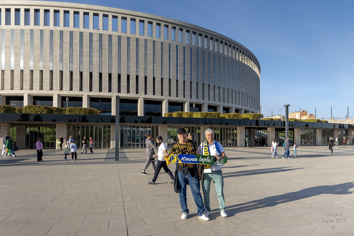 В кепке Андрей Lyz -)) - Андрей Lyz В кепке Андрей Lyz -)) - Андрей Lyz