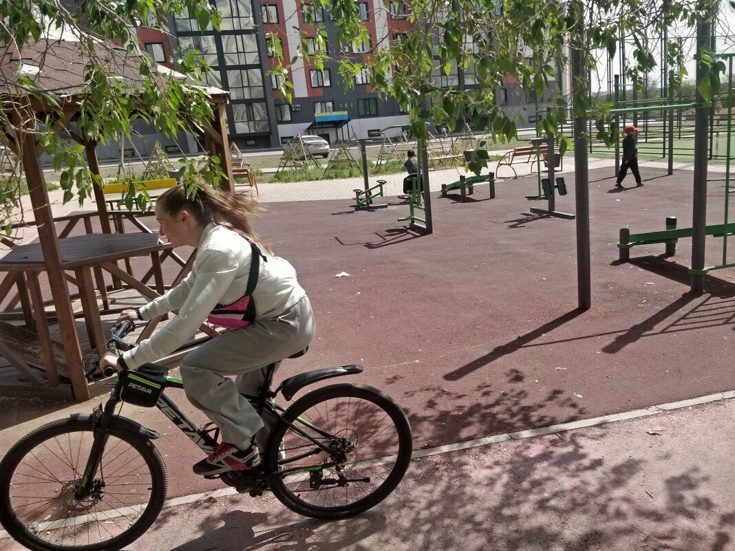 Велосипед - Андрей Хлопонин