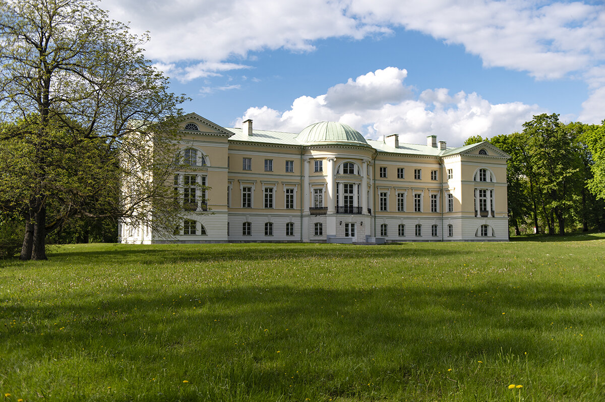 Mežotnes pils - Roman Ilnytskyi