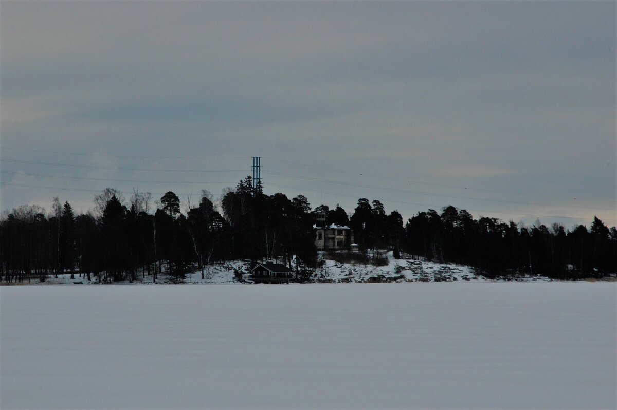 Островок на заливе - Alexandra Sakharova