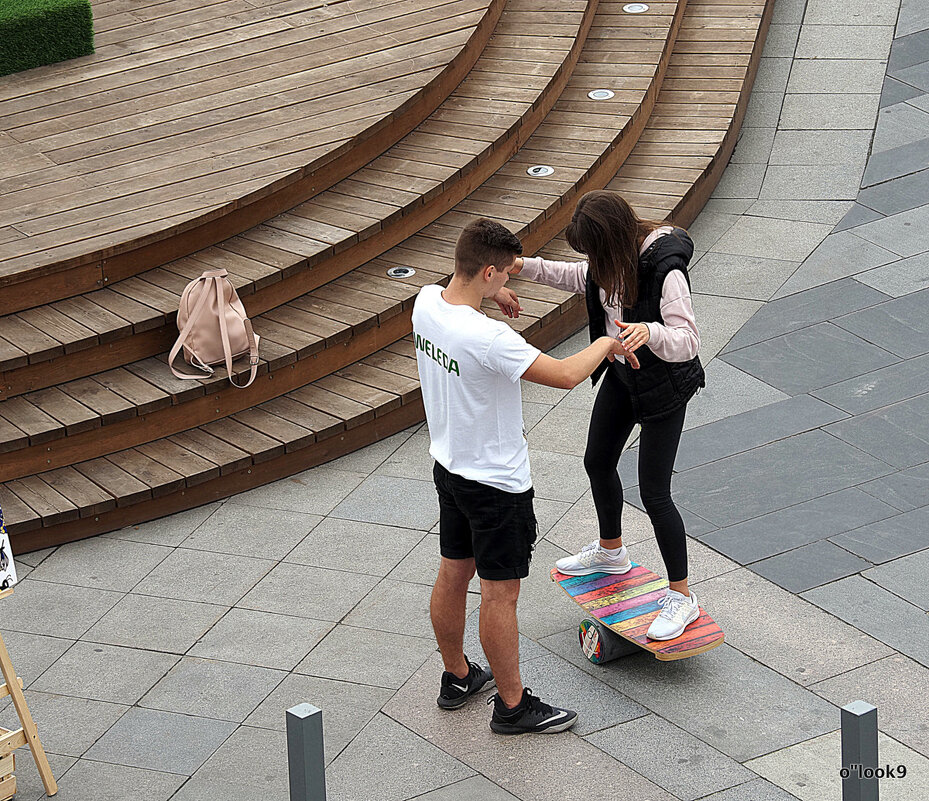 помогаем друг другу - Олег Лукьянов помогаем друг другу - Олег Лукьянов