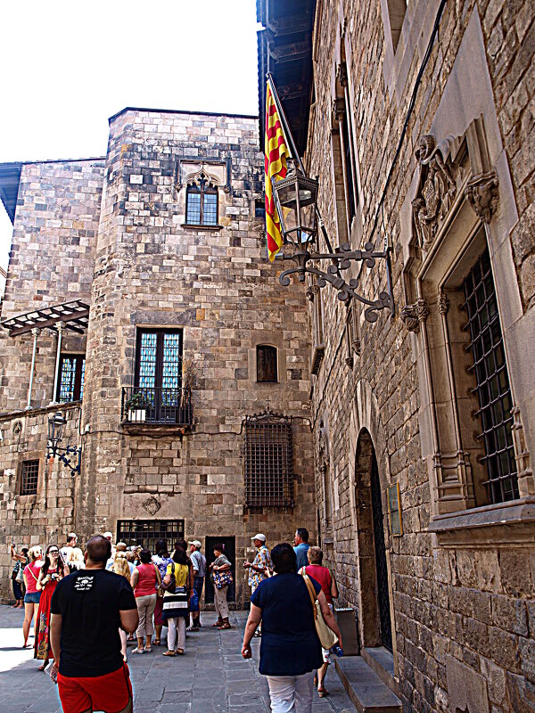 Барселона. - Владимир Драгунский Барселона. - Владимир Драгунский