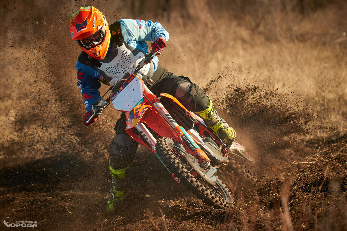 KTM - Макс Борода KTM - Макс Борода