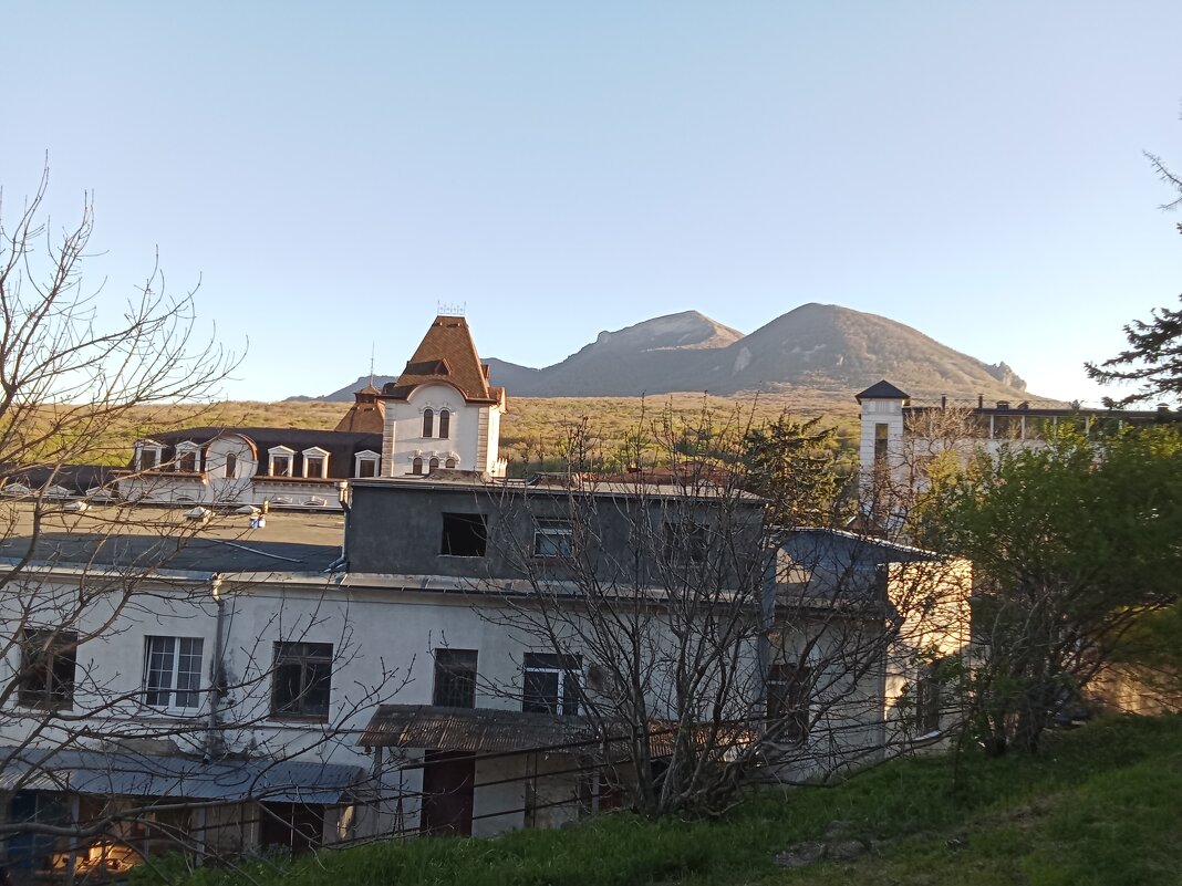 Вид на горы - Виктор 