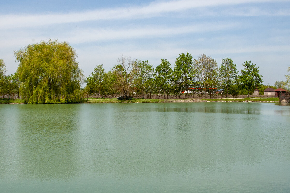 Пруд в замке Шато-Эркен - Gen Пруд в замке Шато-Эркен - Gen