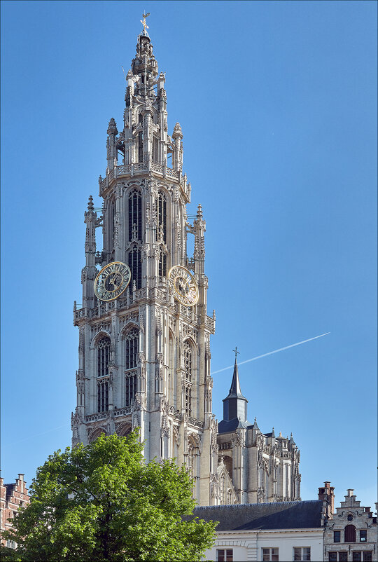 Восхитительные каменные кружева Собора Антверпенской Богоматери. - Валерий Готлиб Восхитительные каменные кружева Собора Антверпенской Богоматери. - Валерий Готлиб