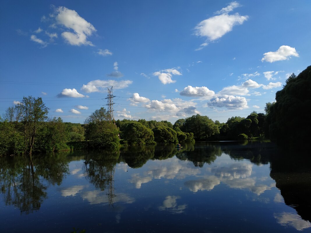 Июнь уж наступил - Андрей Лукьянов