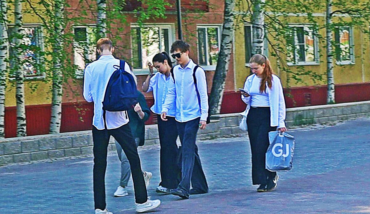 Июнь Перед экзаменом по ЕГЭ! - Владимир Июнь Перед экзаменом по ЕГЭ! - Владимир