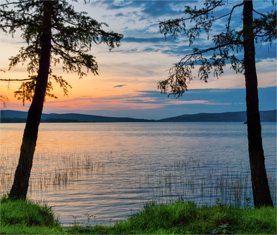 Вечерняя акварель... - Алексей Мезенцев Вечерняя акварель... - Алексей Мезенцев