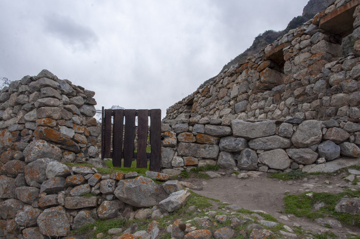 Старый балкарский аул Кюнлюм - Gen 