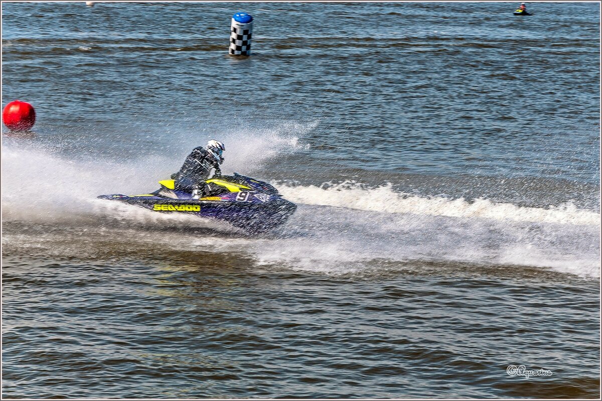 Про  май... - Aquarius - Сергей