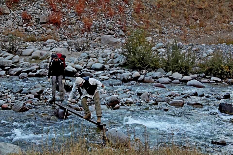 ПО ГОРАМ. - Виктор Осипчук