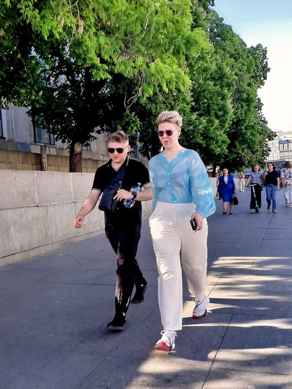 *** - Владимир Захаров