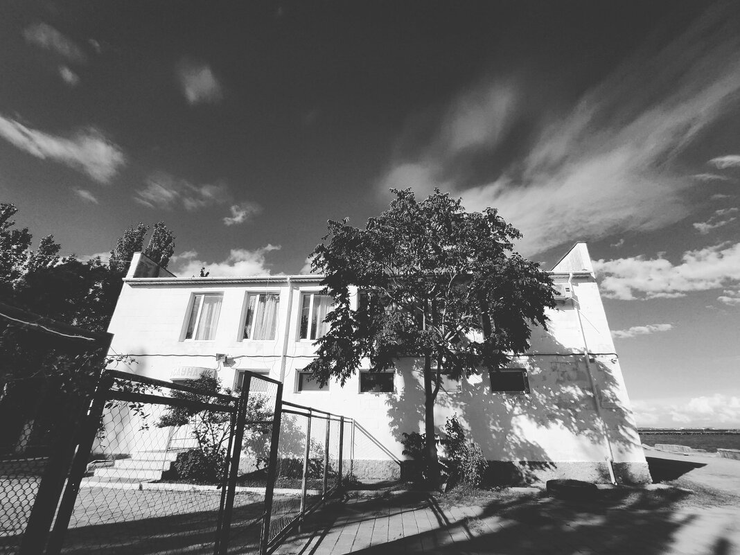 Крым. Феодосия. Черно-белое. - Вячеслав Владимирович