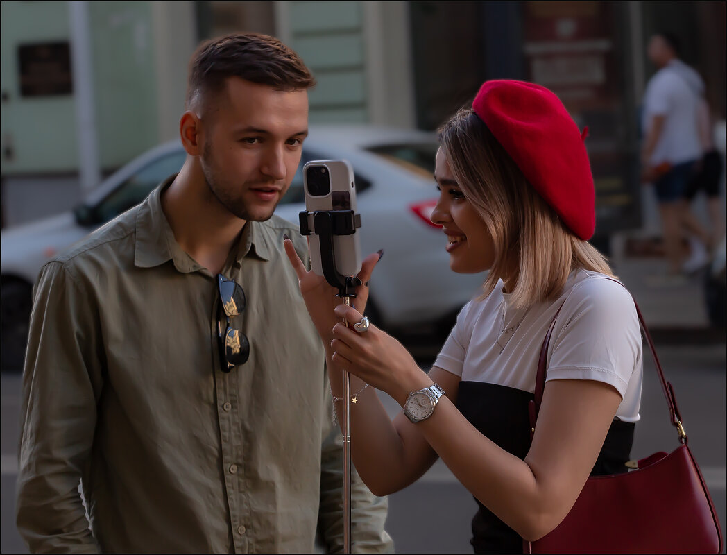 Смотри сюда! - Александр Тарноградский Смотри сюда! - Александр Тарноградский