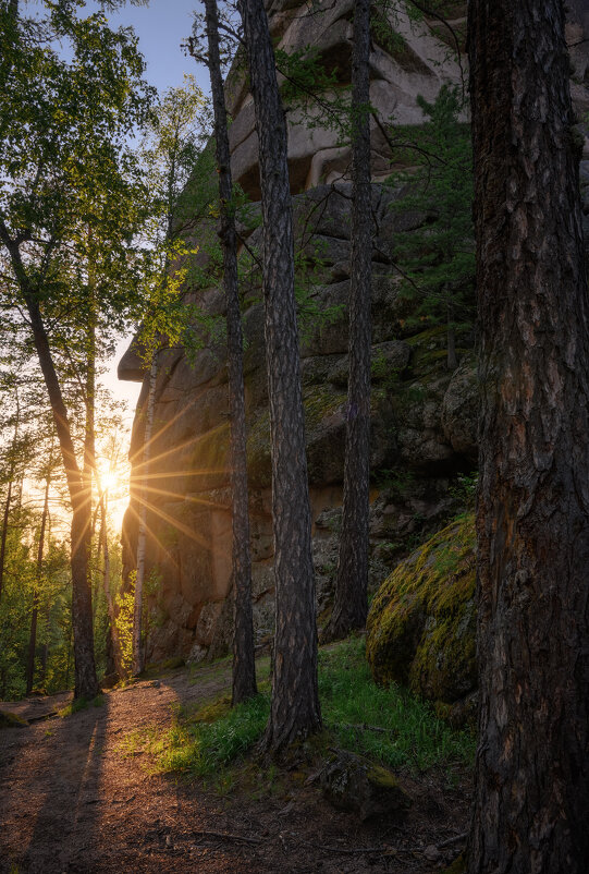 * - Александр Иванов