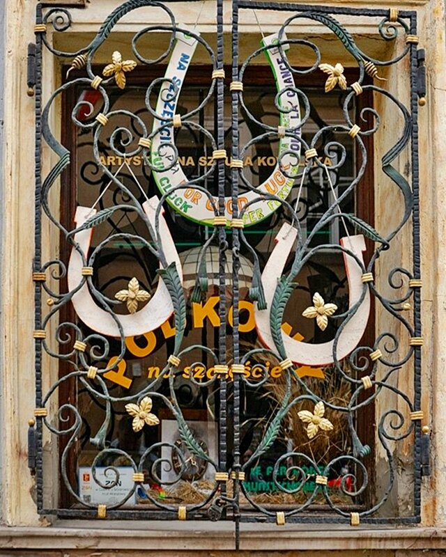 ПОДКОВЫ - Анатолий Малобродский