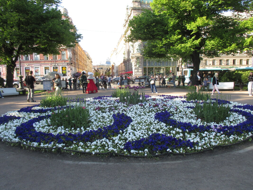 Площадь Островского - Маера Урусова