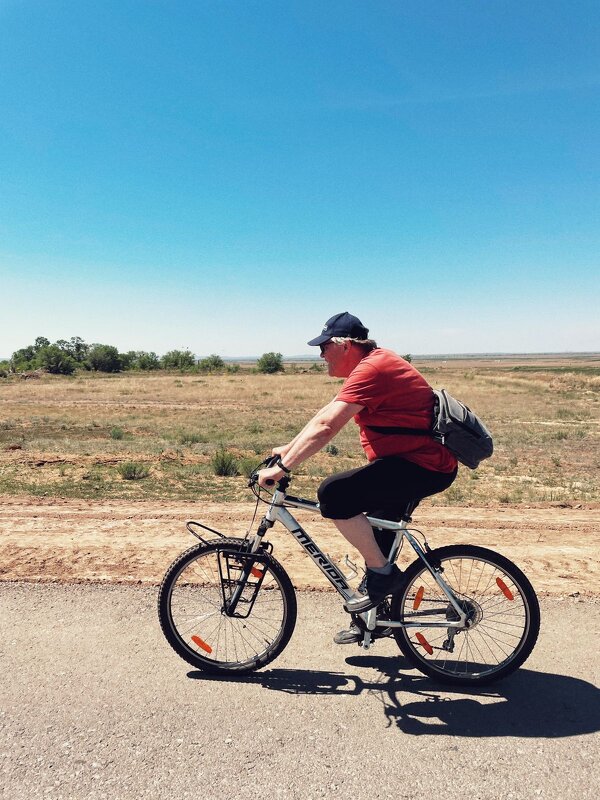 В походе - Андрей Хлопонин