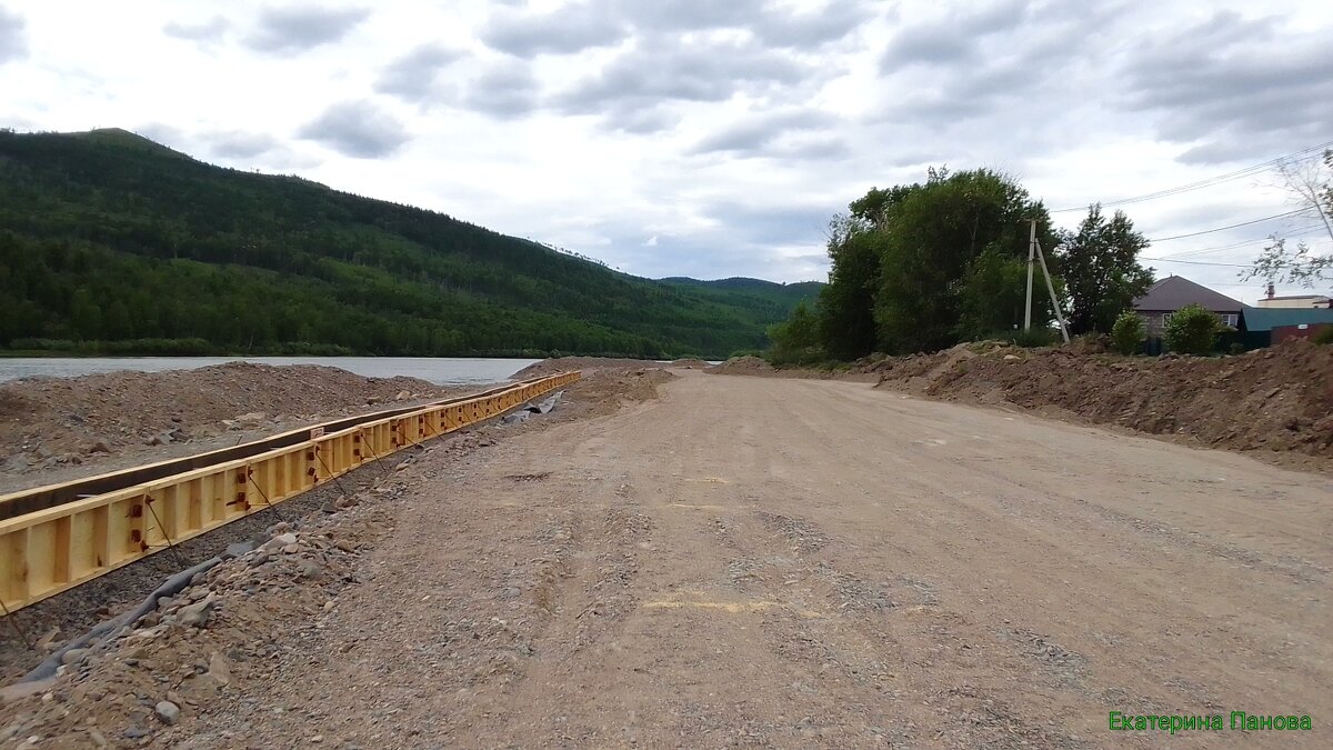 Строительство набережной насыпи от наводнения. - Екатерина Панова Строительство набережной насыпи от наводнения. - Екатерина Панова