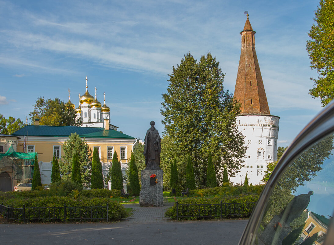 Отражения  в  Теряево - Александра 