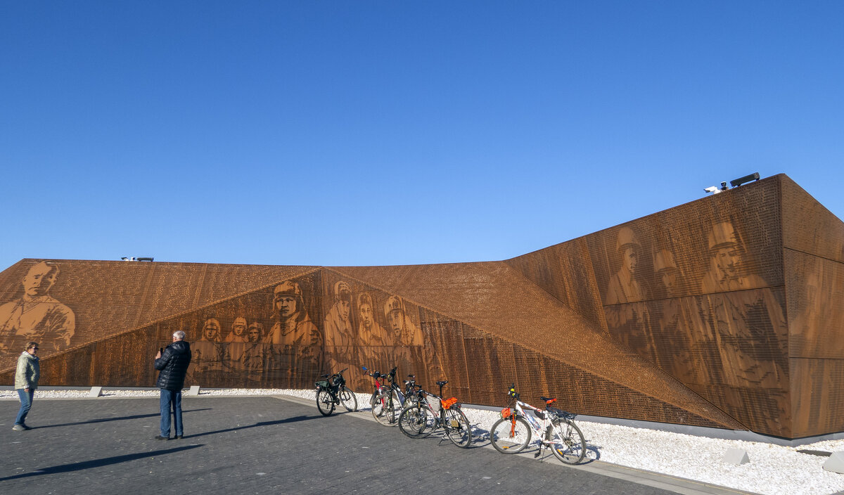 Ржевский мемориал - Сергей Цветков