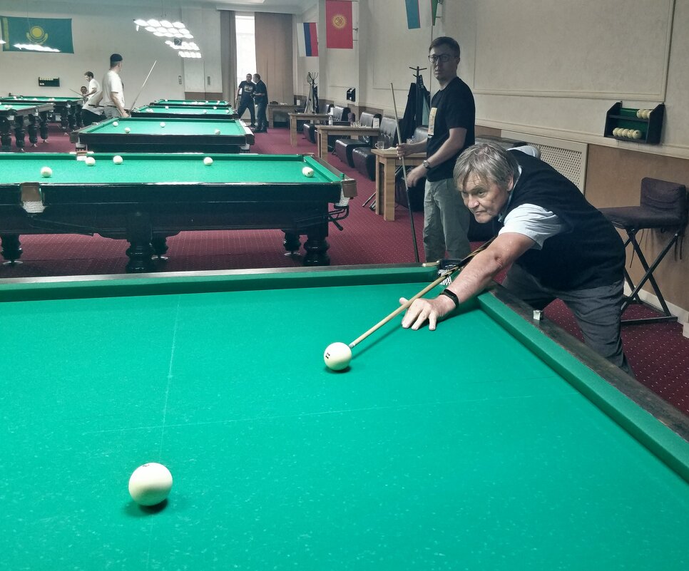 Игра - Андрей Хлопонин