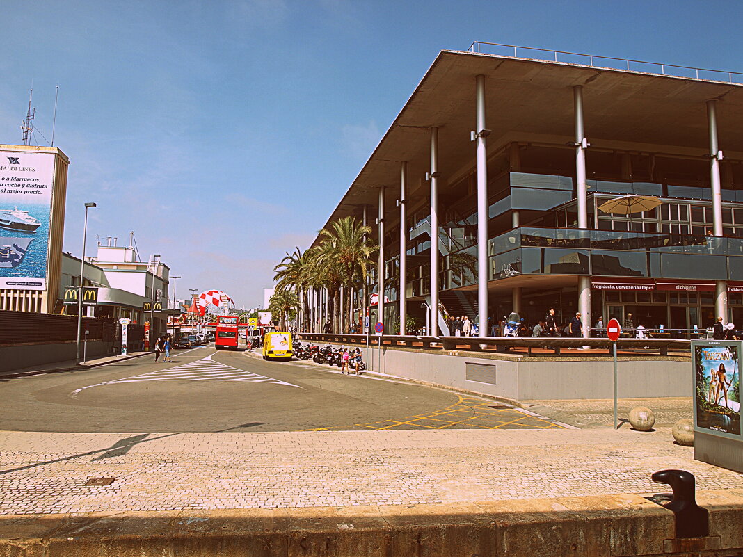 Барселона. - Владимир Драгунский Барселона. - Владимир Драгунский