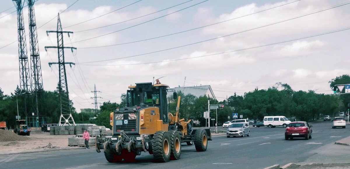 Грейдер - Андрей Хлопонин Грейдер - Андрей Хлопонин