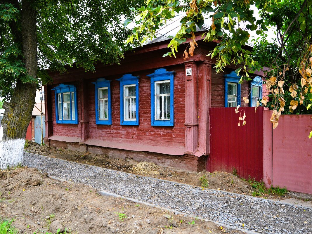 Ядрин. Дом по ул. 50 лет Октября 42. - Пётр Чернега Ядрин. Дом по ул. 50 лет Октября 42. - Пётр Чернега