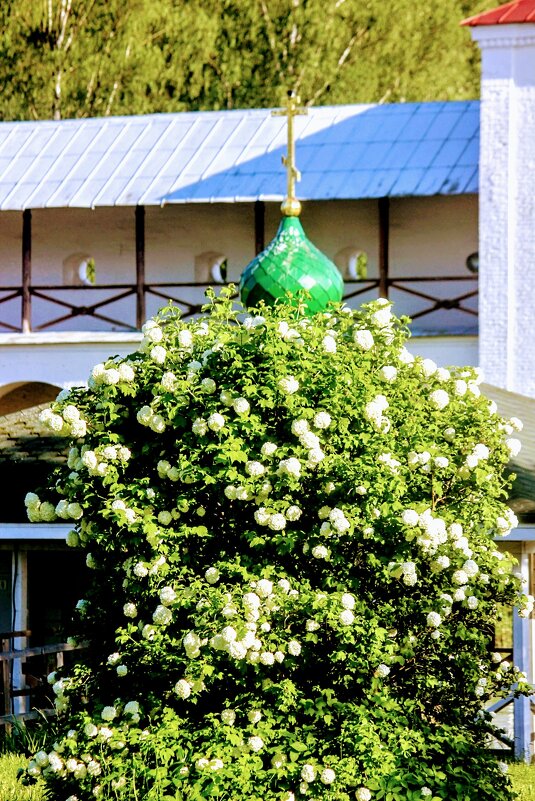 Летний день в монастыре - Сергей Кочнев