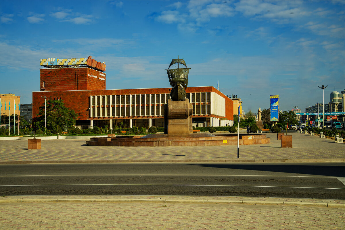 Кораблик - Анатолий Чикчирный Кораблик - Анатолий Чикчирный