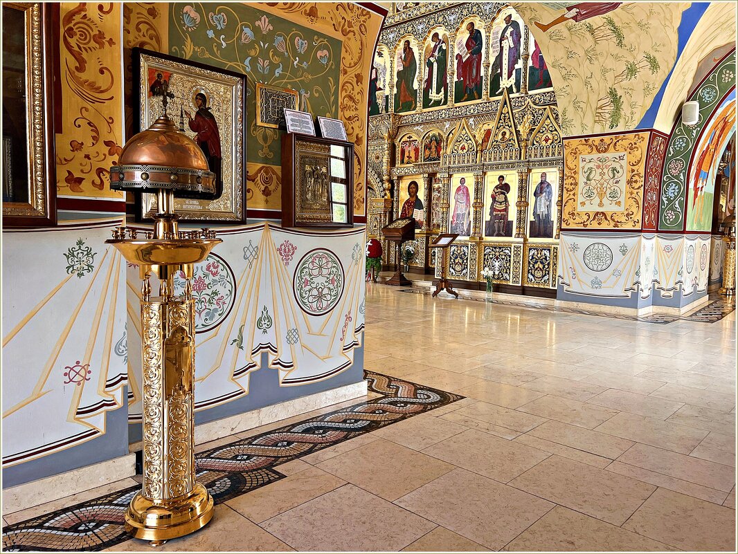 Убранство храма Всех Святых. - Валерия Комова