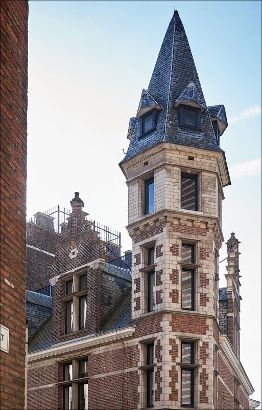 Из Антверпенских зарисовок. Башенка... - Валерий Готлиб