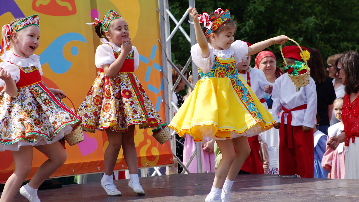 Артисты из детского сада - Вик Токарев