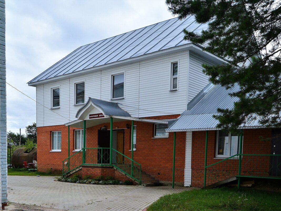 Ядрин. Воскресная школа Свято-Троицкого храма. - Пётр Чернега Ядрин. Воскресная школа Свято-Троицкого храма. - Пётр Чернега