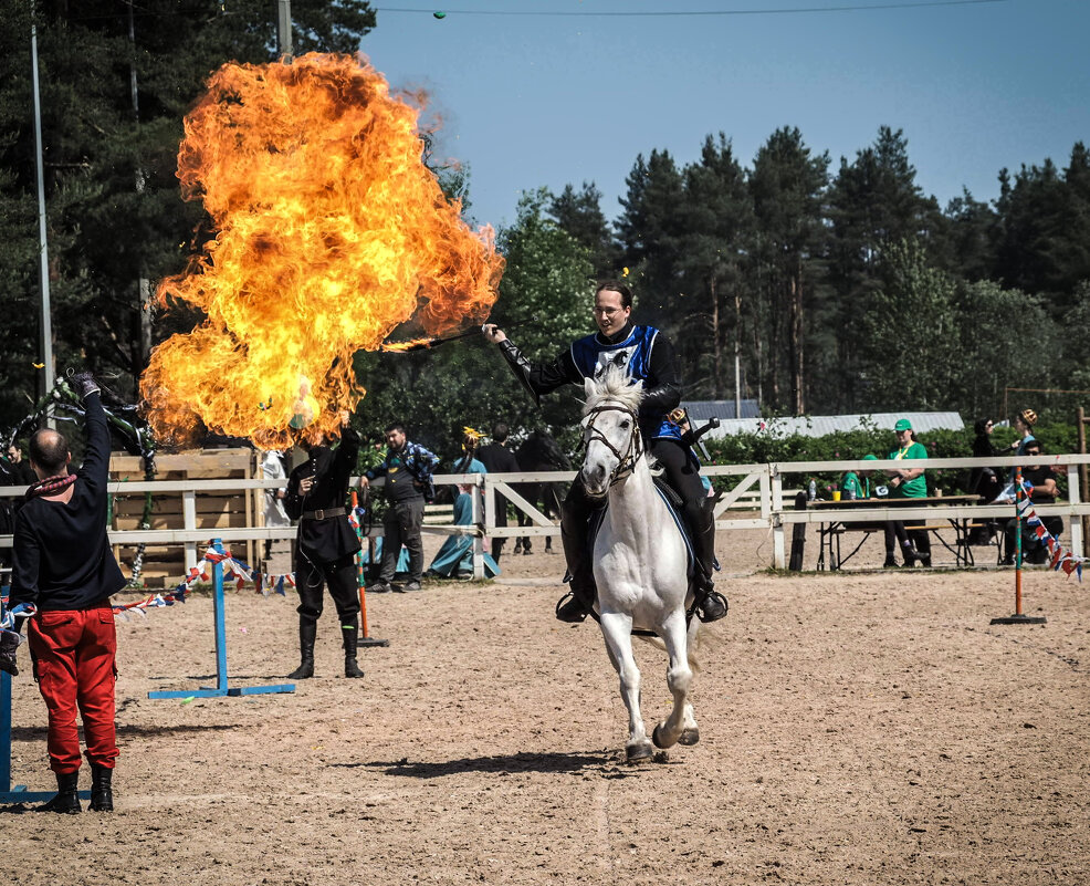 На конной выставке - Магомед . На конной выставке - Магомед .
