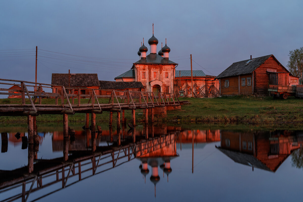 День в закате догорает - Sergey38 