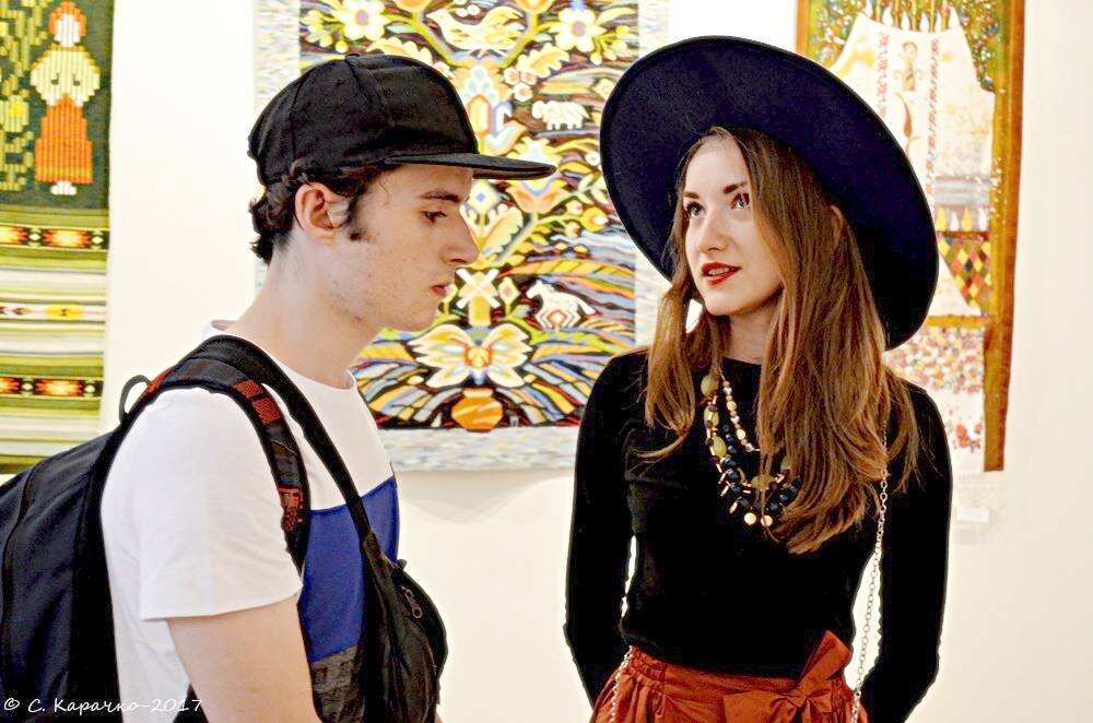 На Вернісажі - Степан Карачко