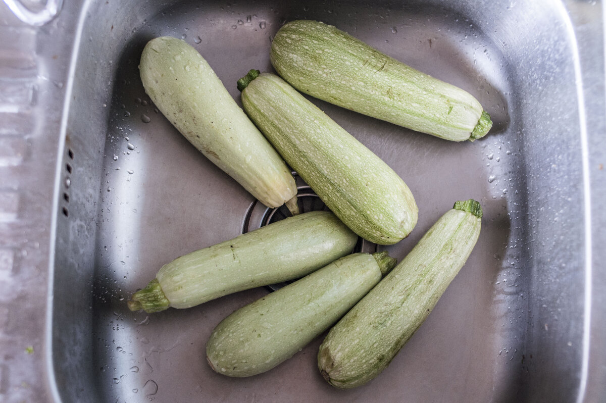 Кабачки & вечность - Коля Лукашов