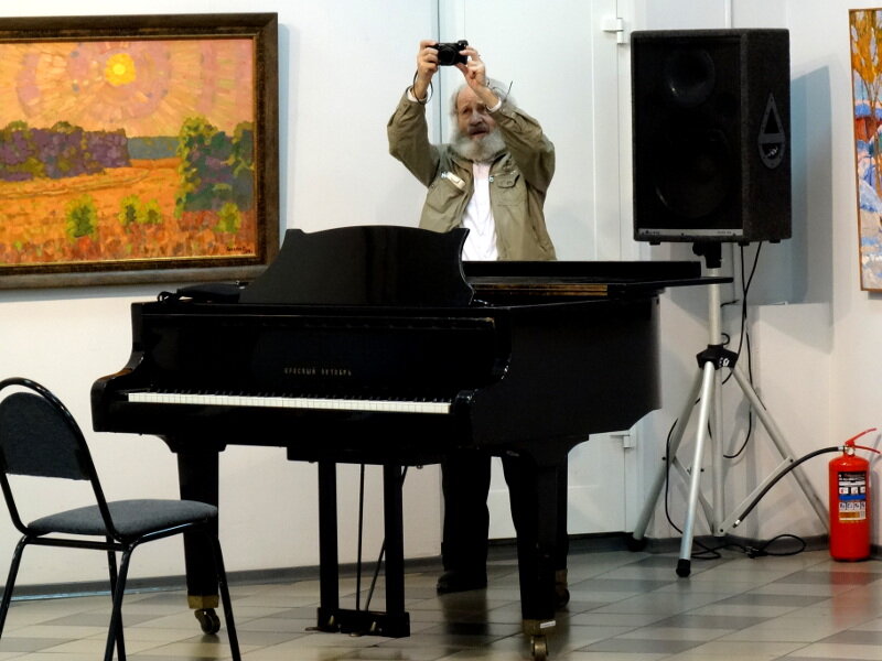 Маэстро за роялем. - Егор Бабанов