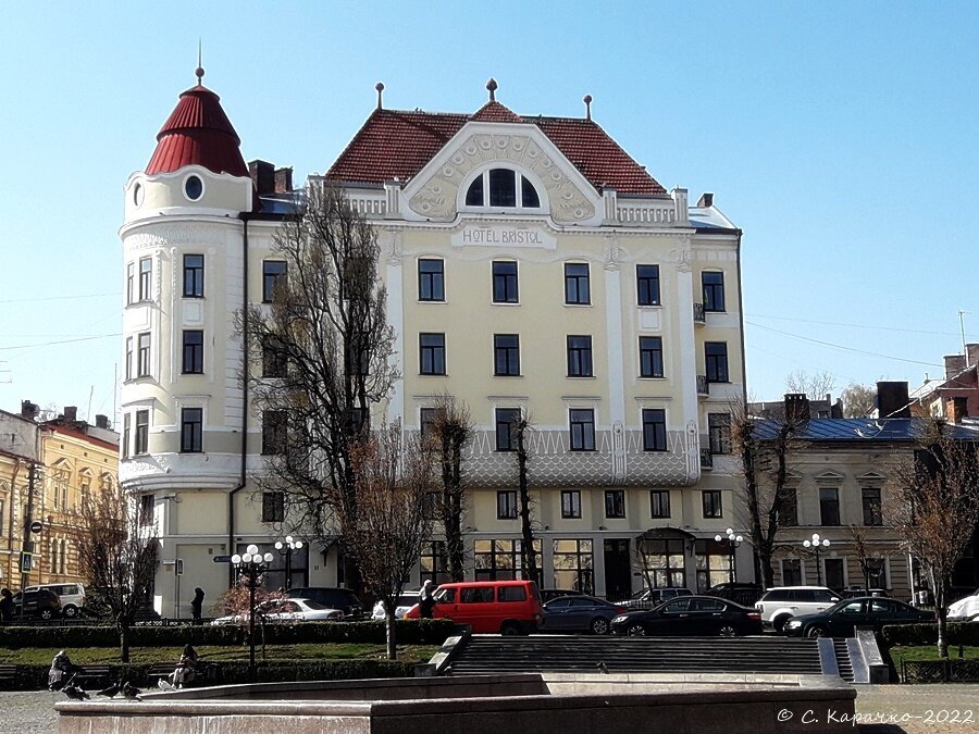 Готель йому понад 150 років - Степан Карачко