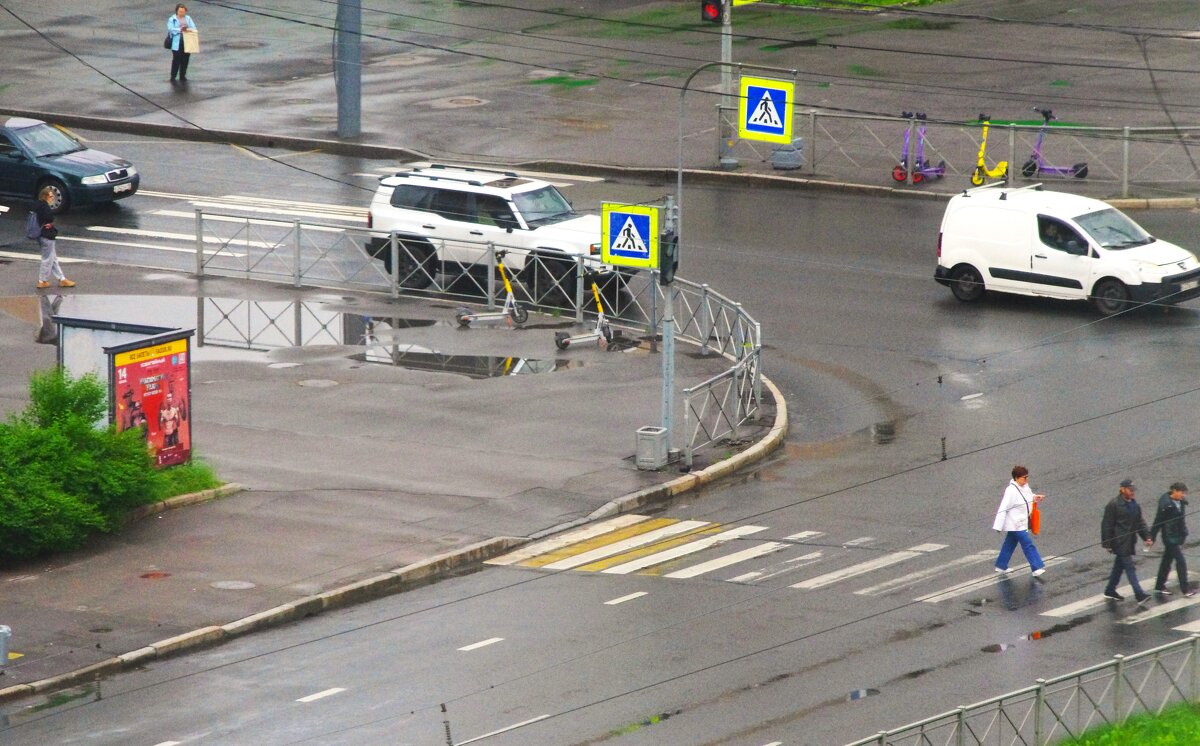 У нас - сезон дождей... - Юрий Куликов